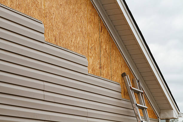 24/7 Emergency Siding Repair experts in Russells Point, OH